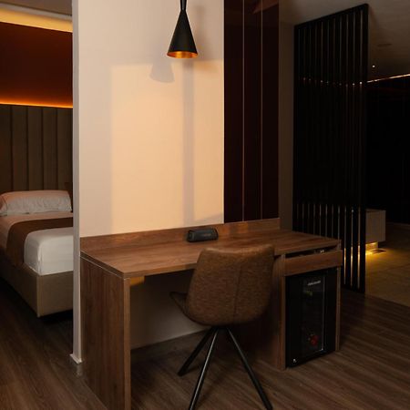 Hotel Byhours Circunvalar - Adults Only بارانكويلا المظهر الخارجي الصورة