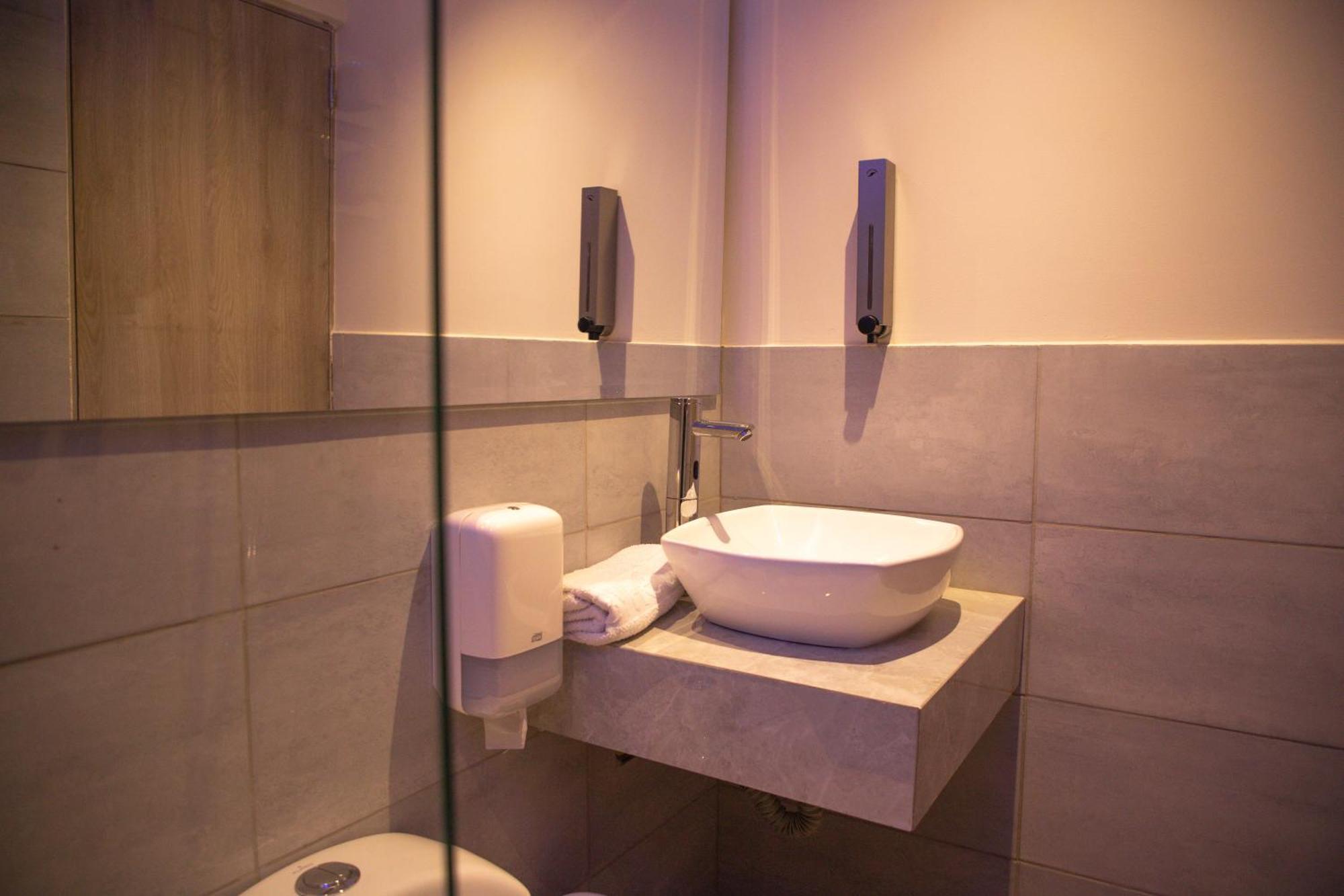 Hotel Byhours Circunvalar - Adults Only بارانكويلا المظهر الخارجي الصورة